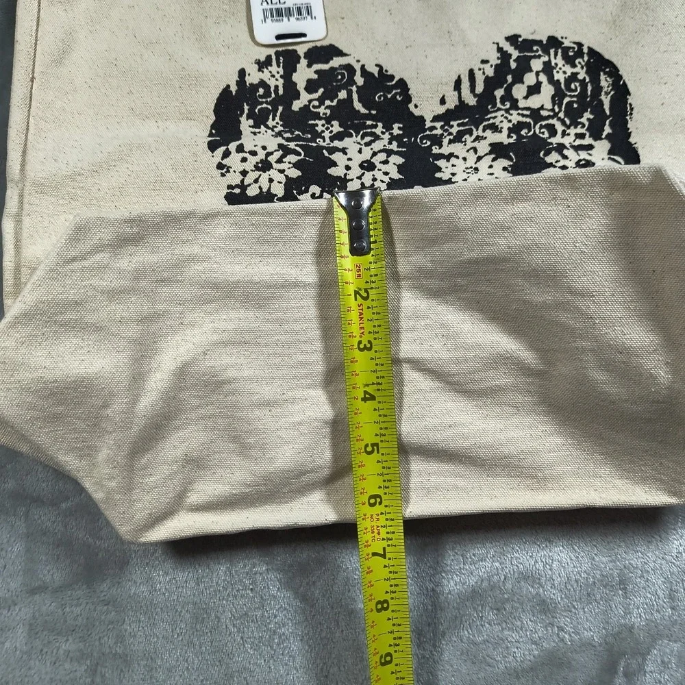 Free People Totebag Black Ivory Going Places‎ Heart Flowers Zip Shoulder Bag New